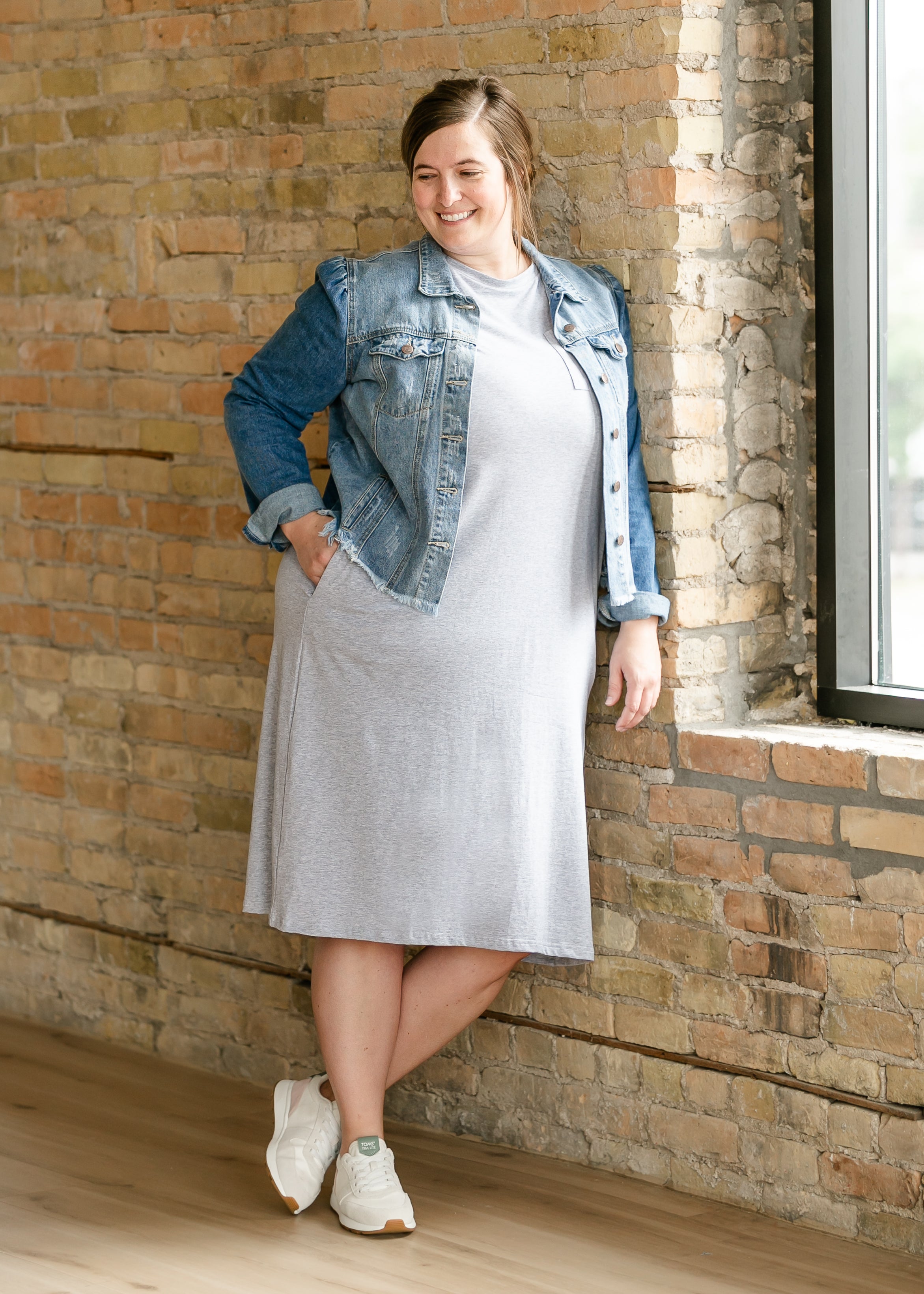 Finley T-shirt Midi Dress Inherit Co.