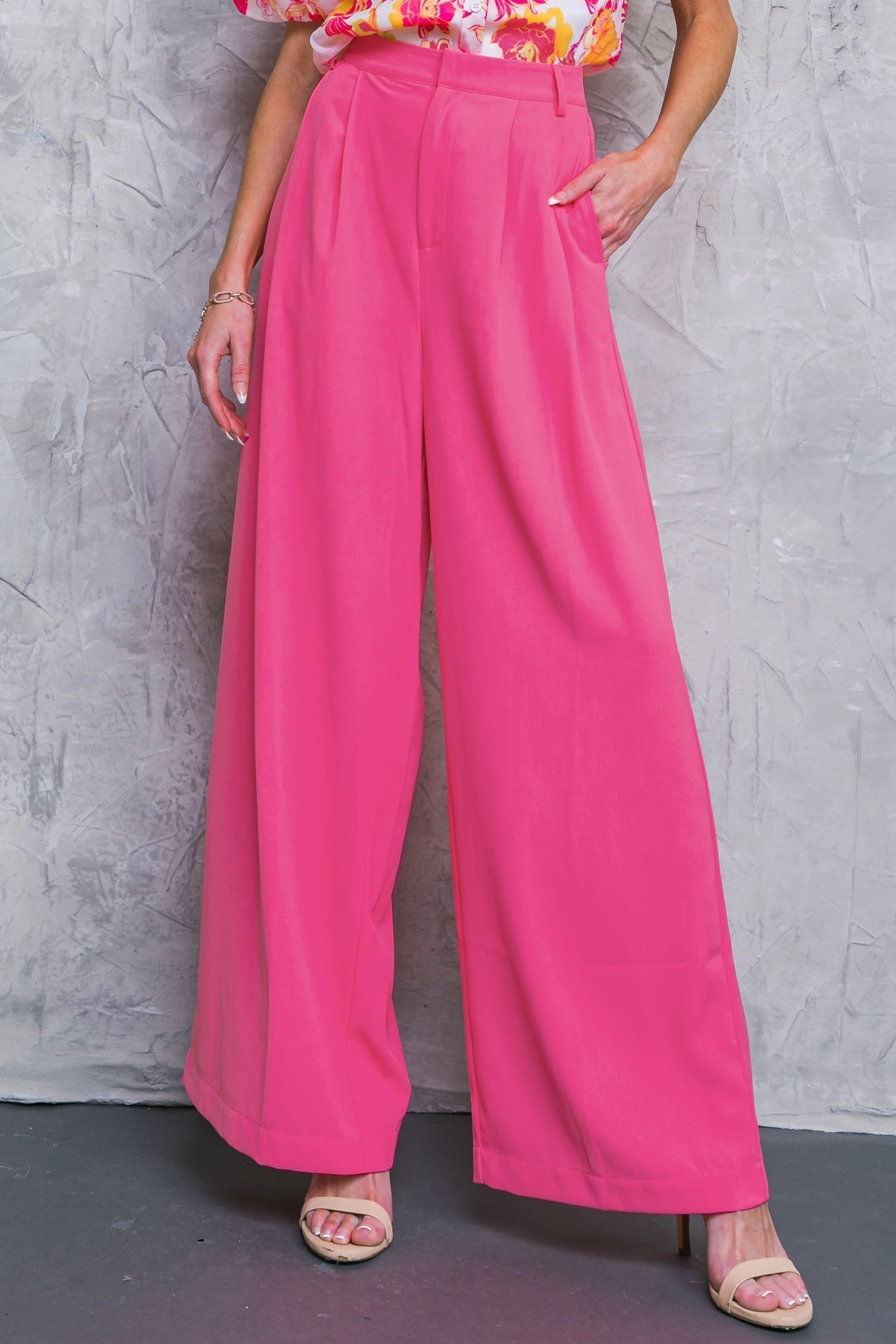 UPSCALE AURA WOVEN PANTS Flying Tomato