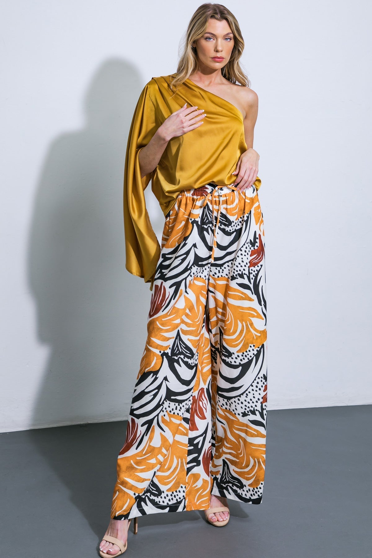 WHERE THE WIND WOVEN MIDI PANTS Flying Tomato