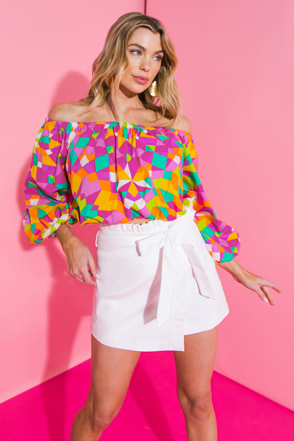 THE FLOWER FIELDS AT WOVEN TOP Flying Tomato