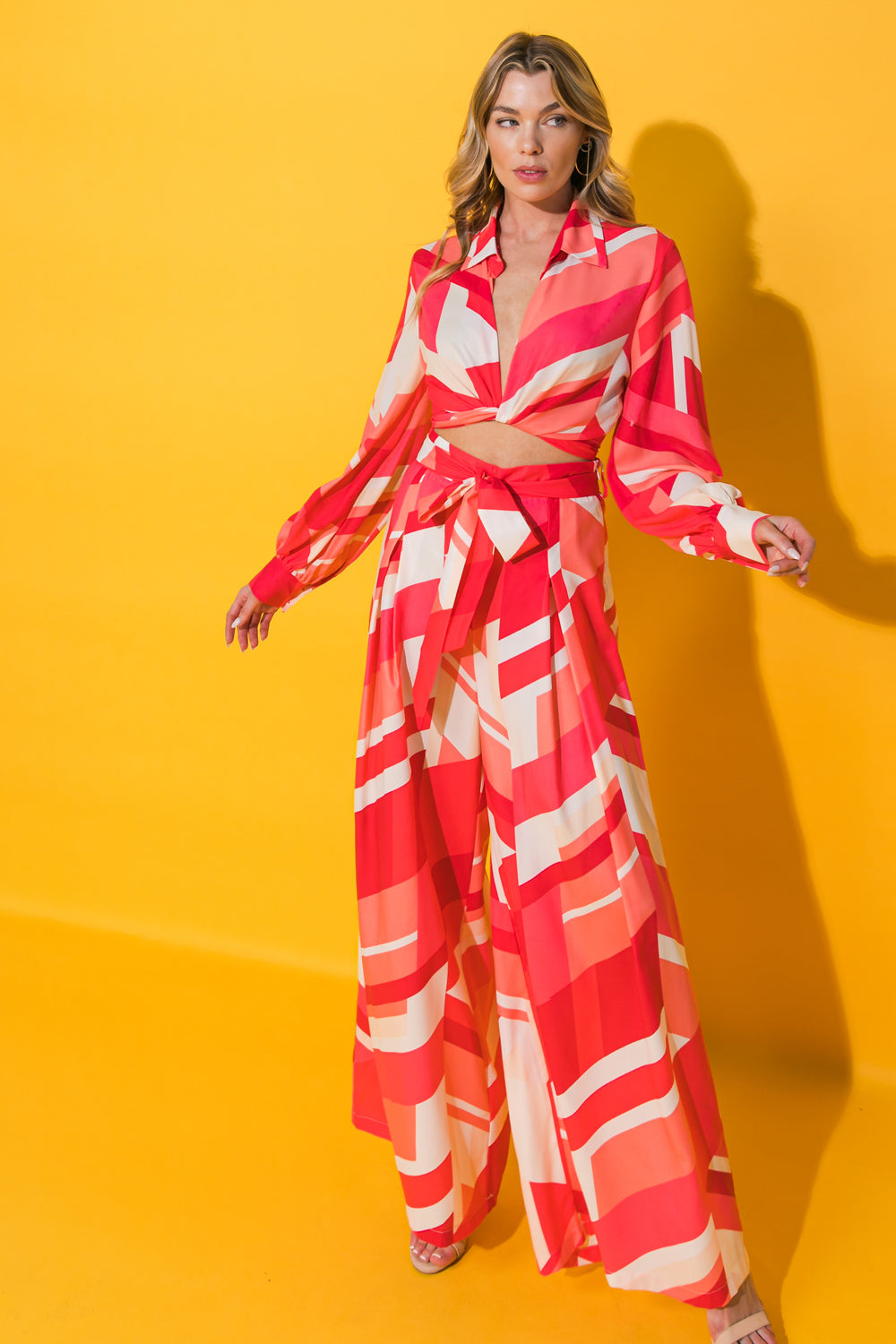 GOOD TIMES ONLY WOVEN TOP Flying Tomato