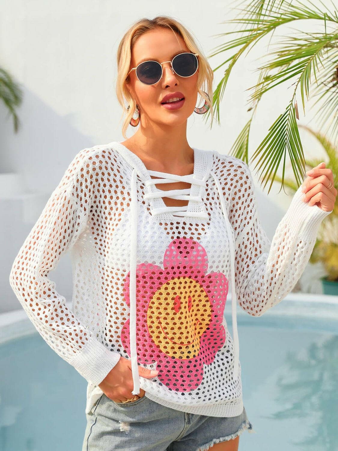 Floral Lace-Up Sheer Hooded Beach Cover-UpEnhance Your Beach Look with Our Floral Lace-Up Sheer Hooded Cover-Up
 
 
Pattern Type: Floral
 
Neckline: Hooded
 
Material: 100% polyester
 
Sleeve Length: Long slLove Salve Sheer Hooded Beach Cover-swimwear