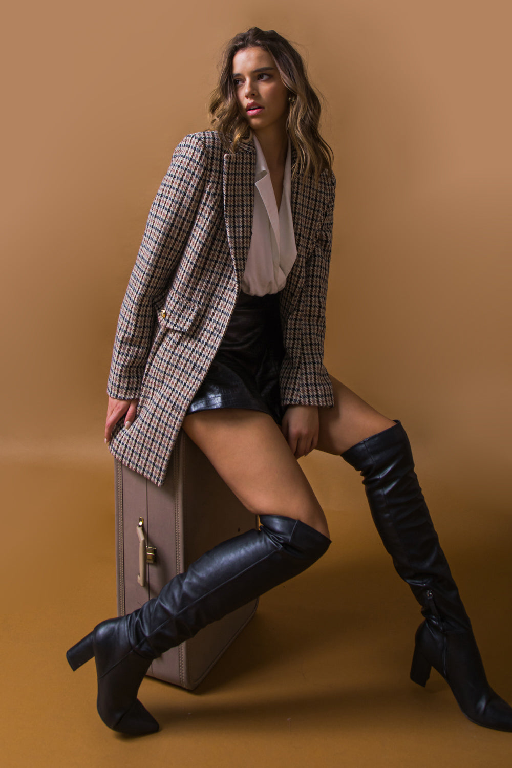 DEBBIE'S FAVORITES TWEED MIDI JACKET Flying Tomato