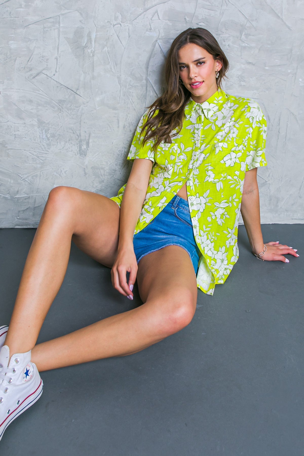 BEACHSIDE PARTY LIME WOVEN TOP