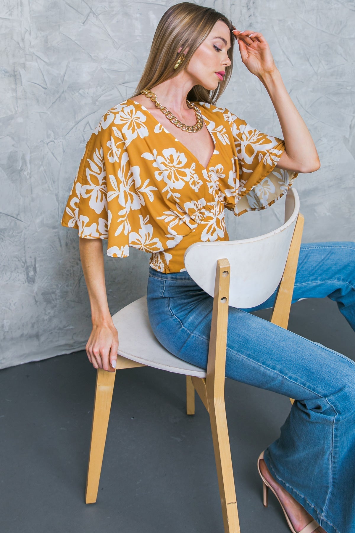 LET THE LIGHT IN BROWN WOVEN TOP Flying Tomato