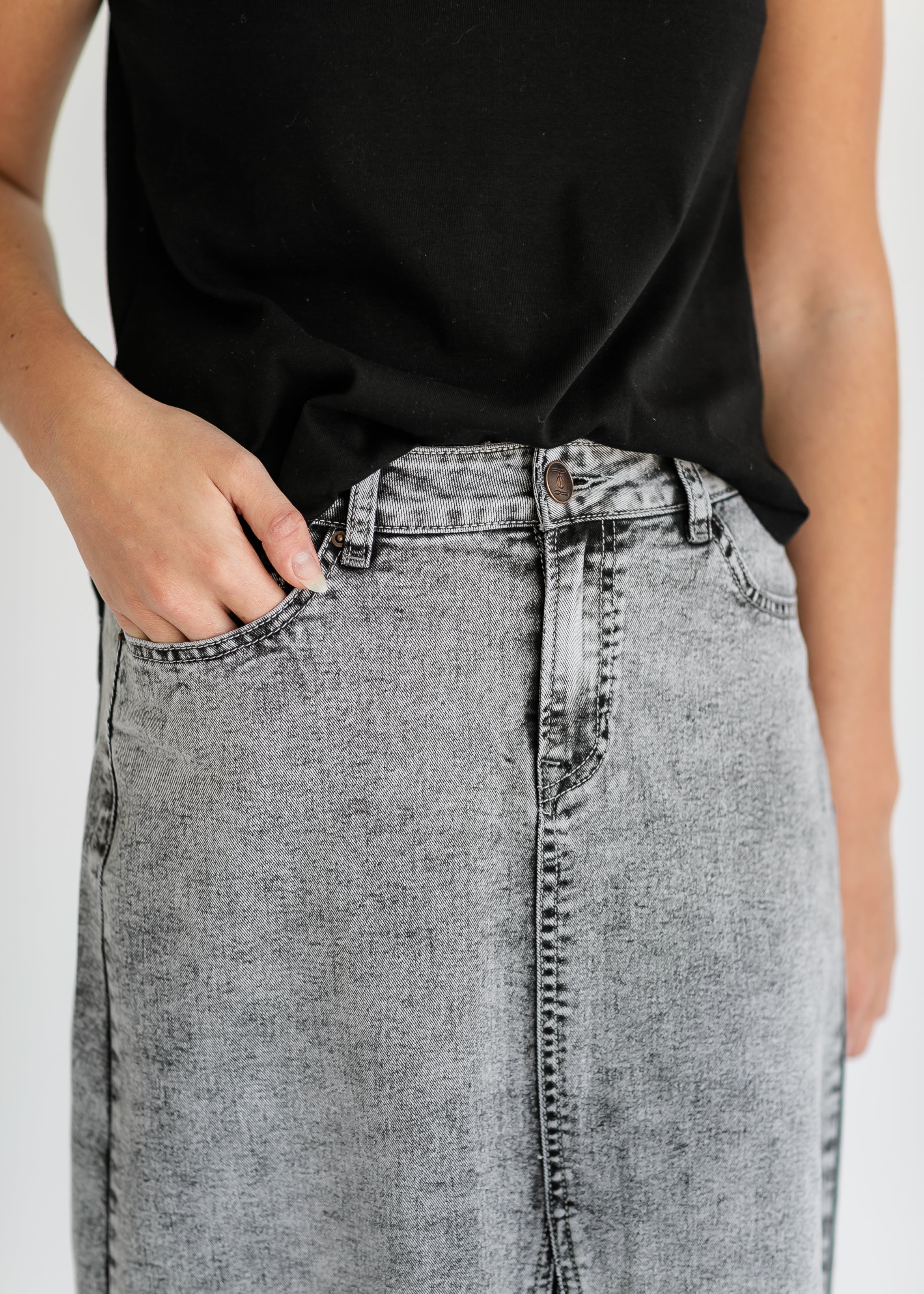 Genevieve A-line Denim Maxi Skirt Inherit Co.