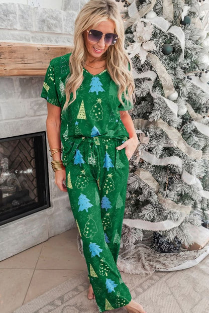 Green Christmas Tree Print V Neck Tee and Pants Lounge Set - Love Salve