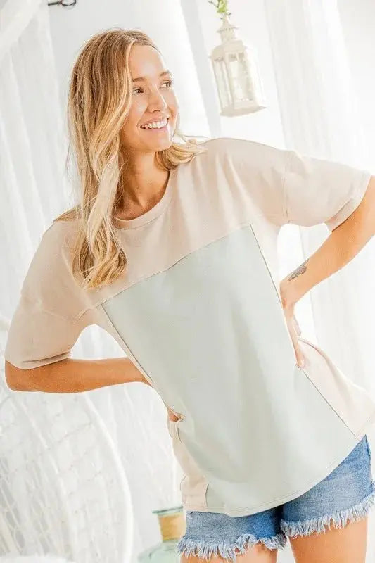 Heimish Full Size Contrast Round Neck Short Sleeve T-Shirt Plus Size - Love Salve 