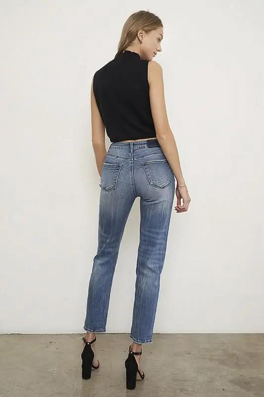 HIGH RISE GIRLFIRNED JEANS - Love Salve 