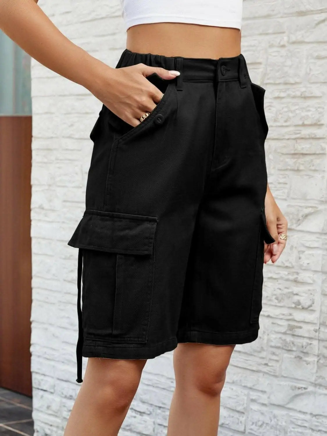 Chic high-rise denim shorts - Love Salve 