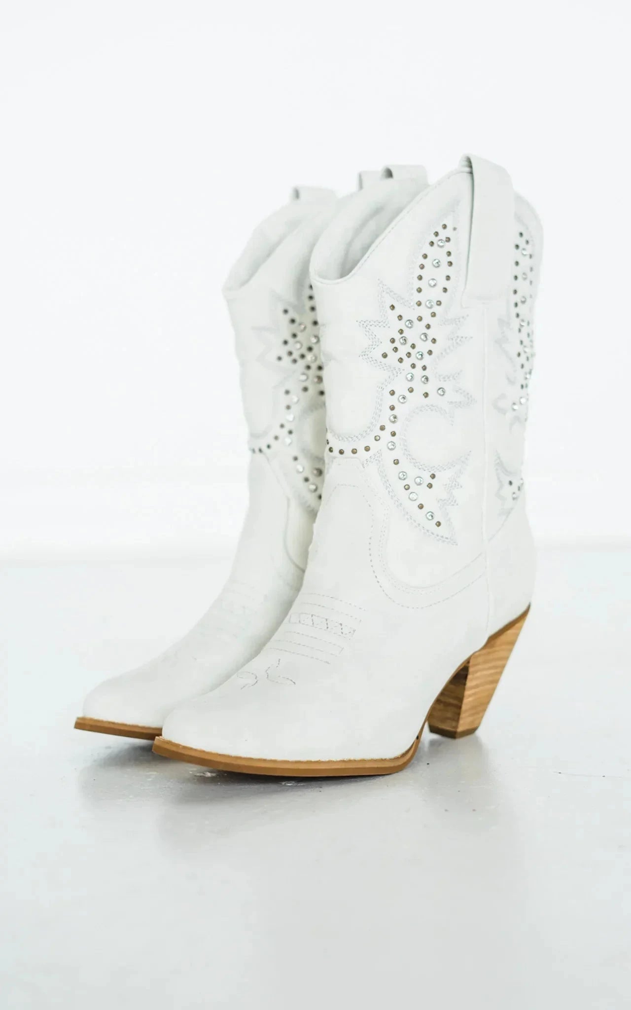 Houston Western Boots in White Naughty Monkey