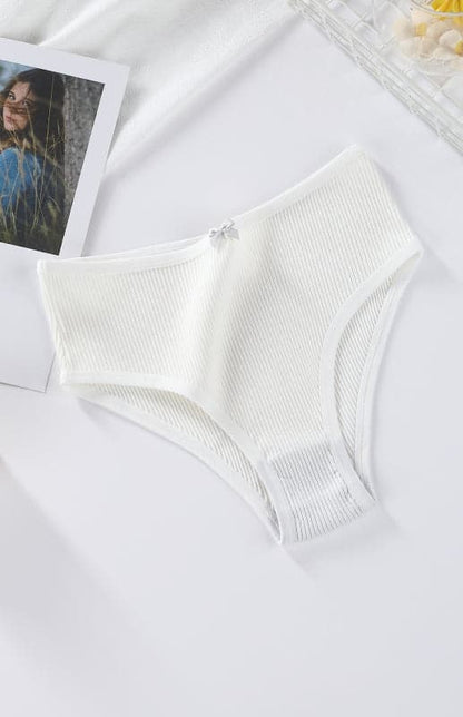 Breathable hipster panties for women