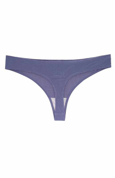 Breathable seamless thongs for comfort