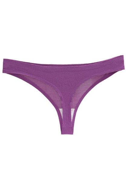 Breathable seamless thongs for comfort