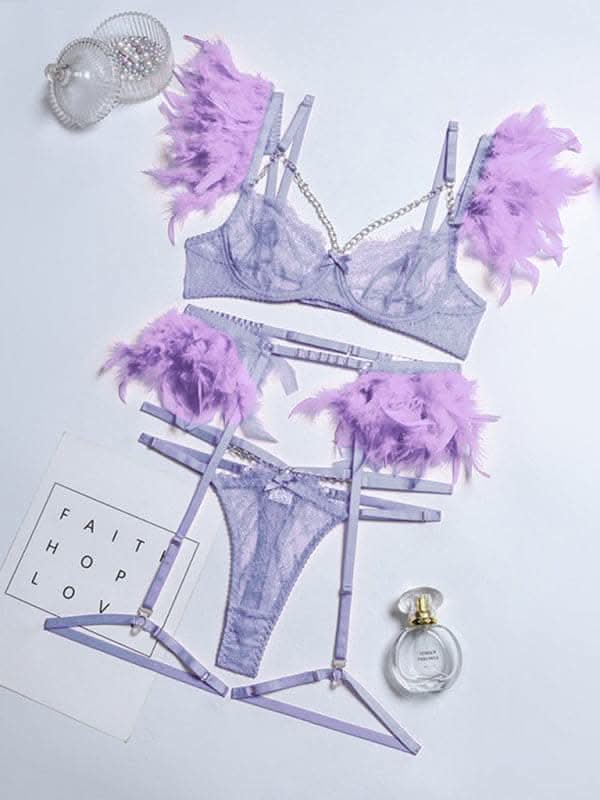 Sexy Lingerie-Lace Feather Sexy Lingerie Four-piece Set.