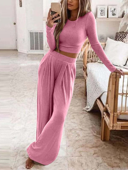 Cozy women's knitted lounge set