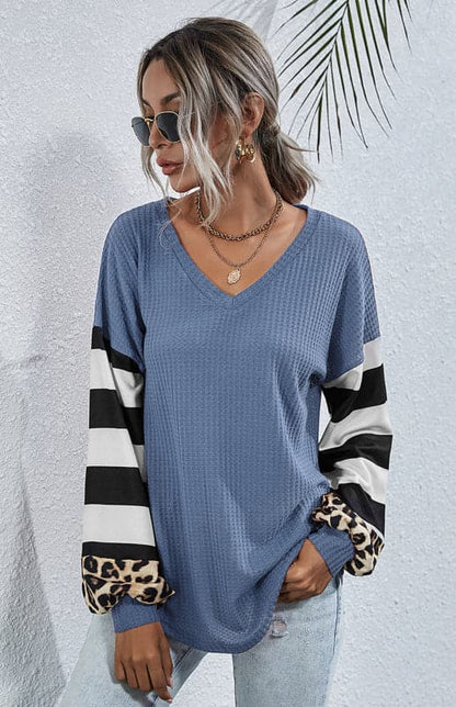 Women's Striped Stitching Long-Sleeved T-Shirt.