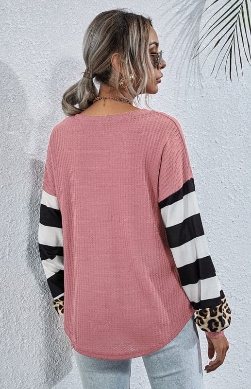 Women's Striped Stitching Long-Sleeved T-Shirt.