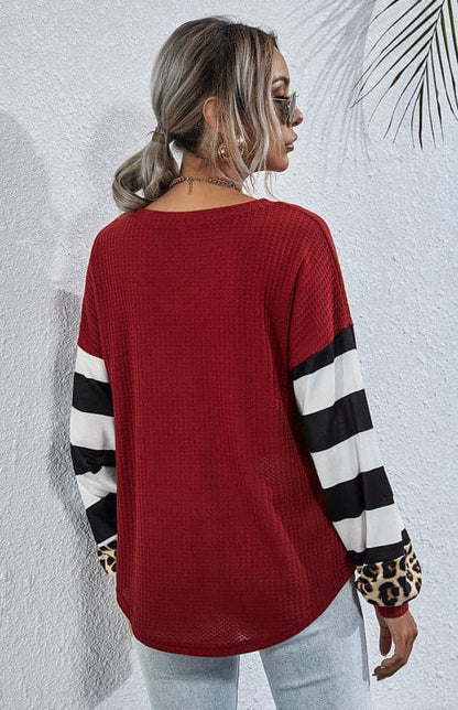 Women's Striped Stitching Long-Sleeved T-Shirt.