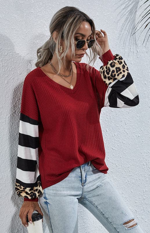 Women's Striped Stitching Long-Sleeved T-Shirt.