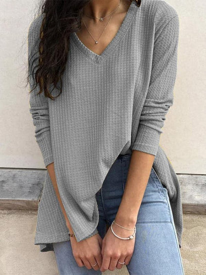 Chic V-neck long-sleeve tee