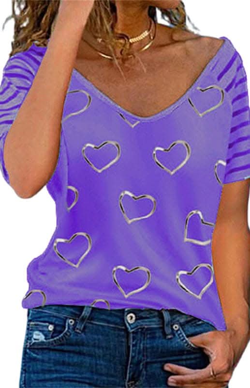 Heart Print Round Neck Short Sleeve Top.