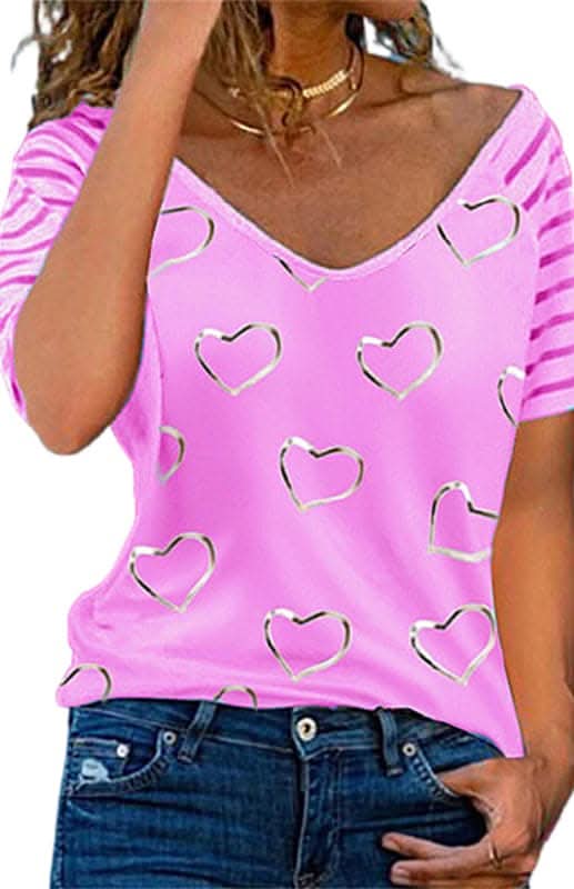 Heart Print Round Neck Short Sleeve Top.