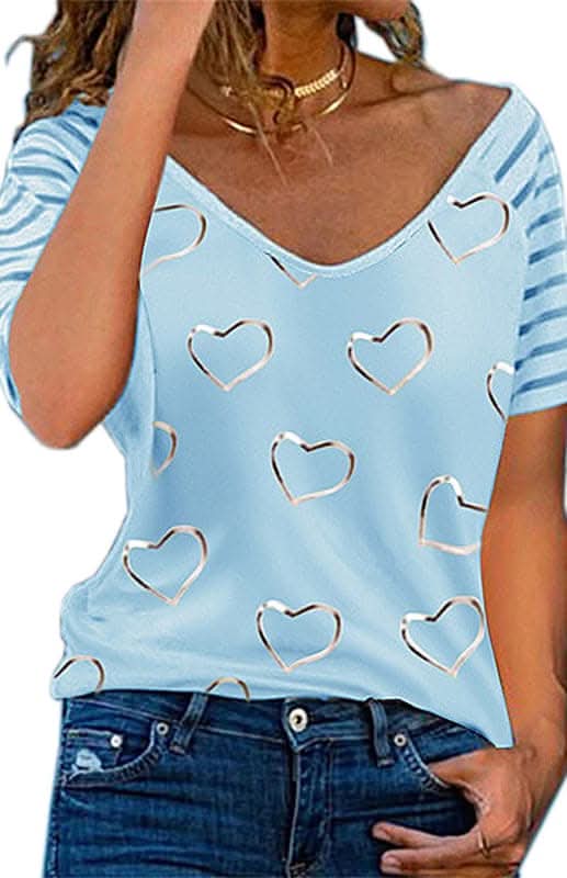 Heart Print Round Neck Short Sleeve Top.