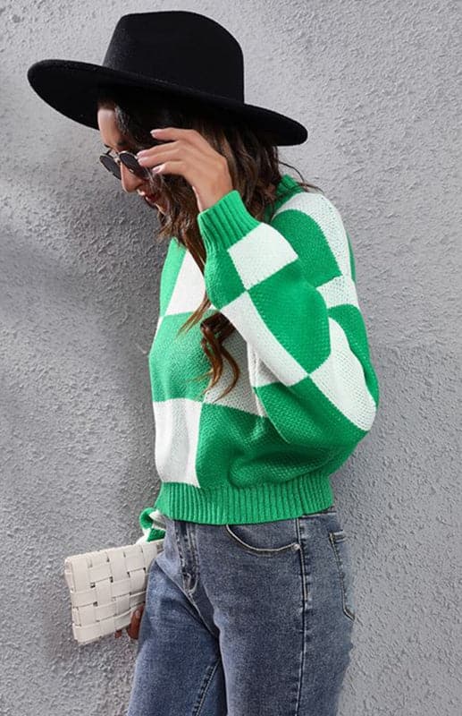 Checkerboard Long Sleeve Short Loose Knit Sweater.