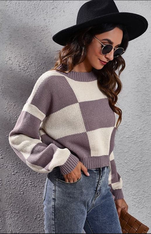 Checkerboard Long Sleeve Short Loose Knit Sweater.