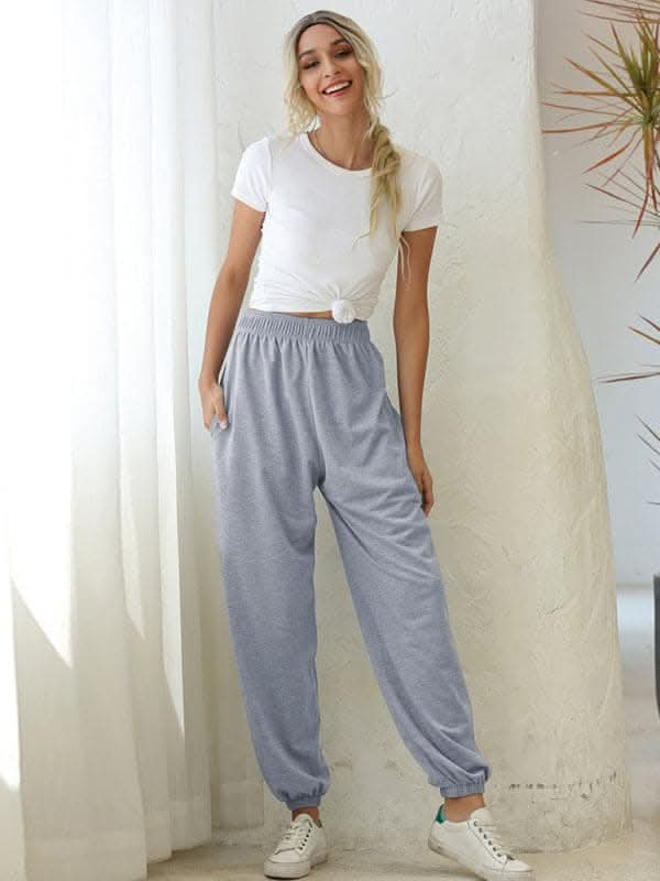 Casual sports basic loose legged pants.