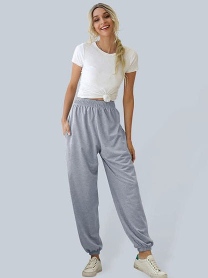 Casual sports basic loose legged pants.