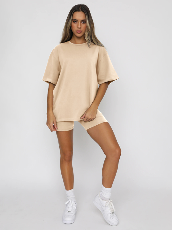 Women's solid color casual short-sleeved + shorts two-piece sets.