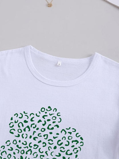 Leopard shamrock casual tee