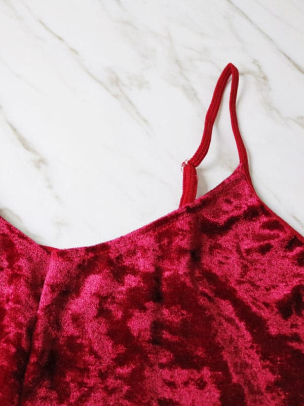 Chic Velvet V-neck Lingerie Set