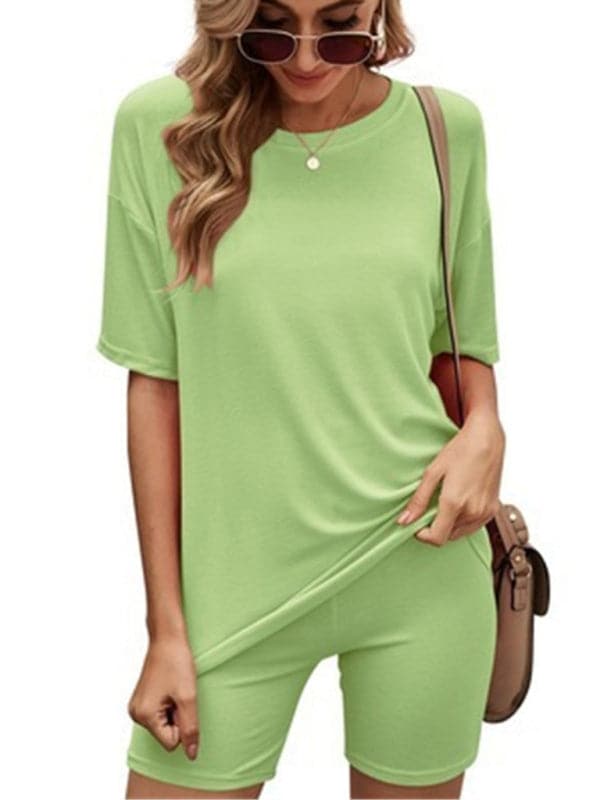 Chic women's short-sleeve two-piece set