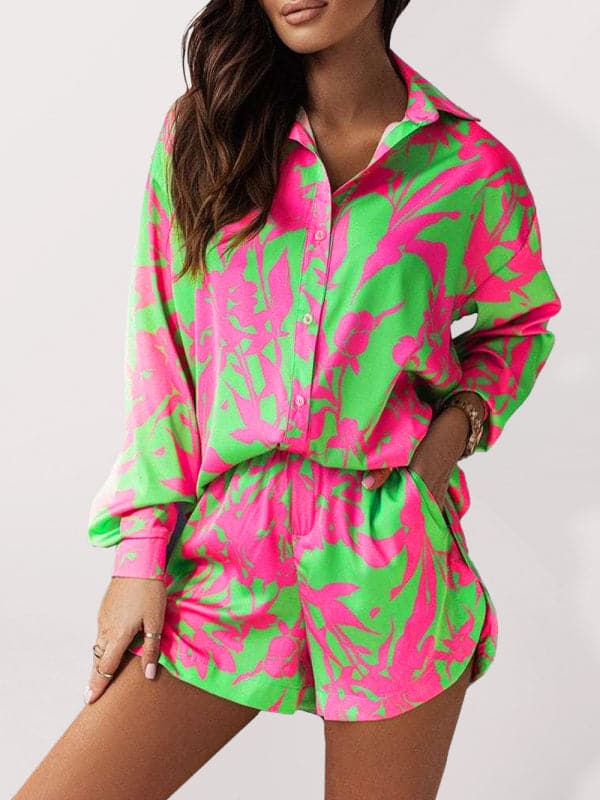 Women's vacation style printed shirt + shorts two-piece sets.