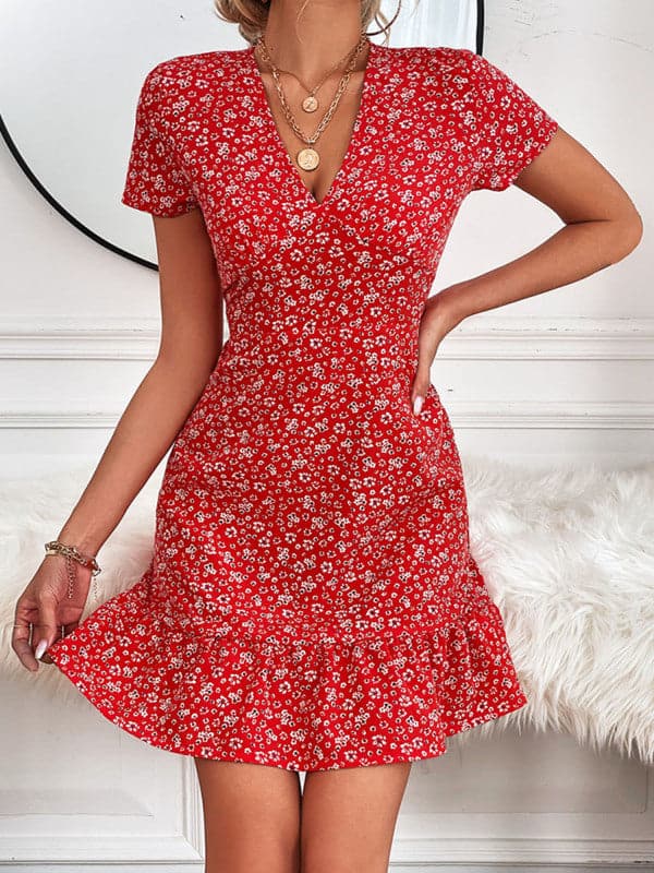 Women's Woven V Neck Short Sleeve Printed Dress.