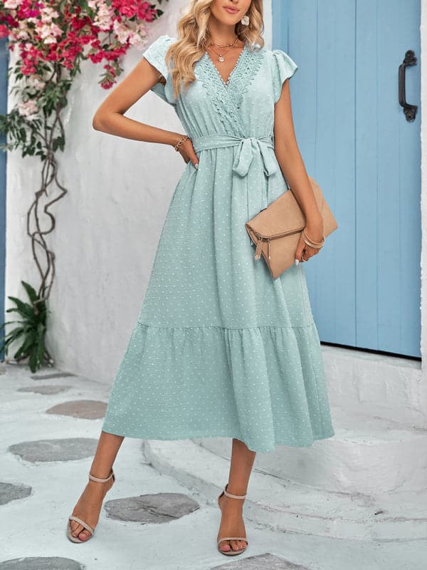 Casual new solid color casual tie waist lace V-neck dress.