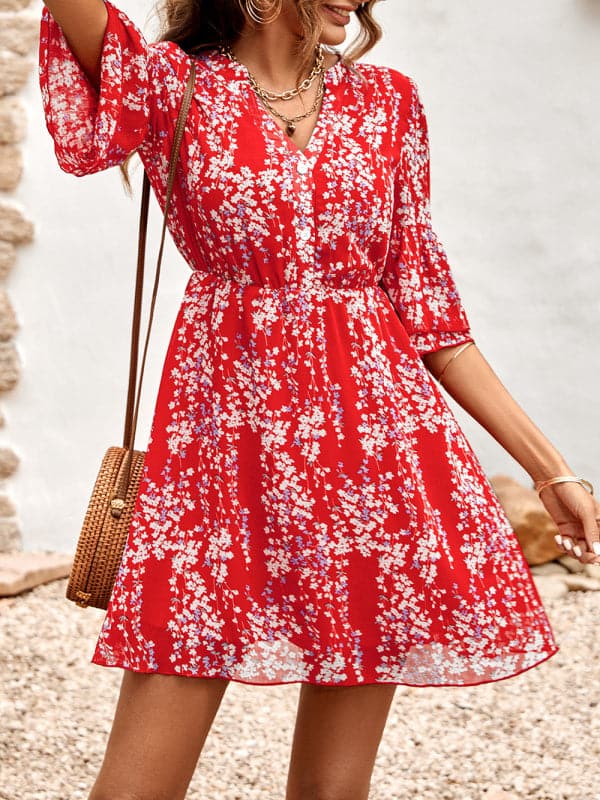 Women's fashion casual V-neck half-sleeve printed dress for women.