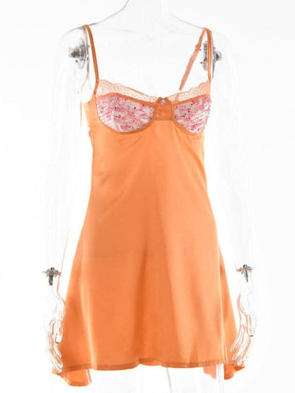Lace splicing sexy sexy suspender skirt strap low-cut dress.