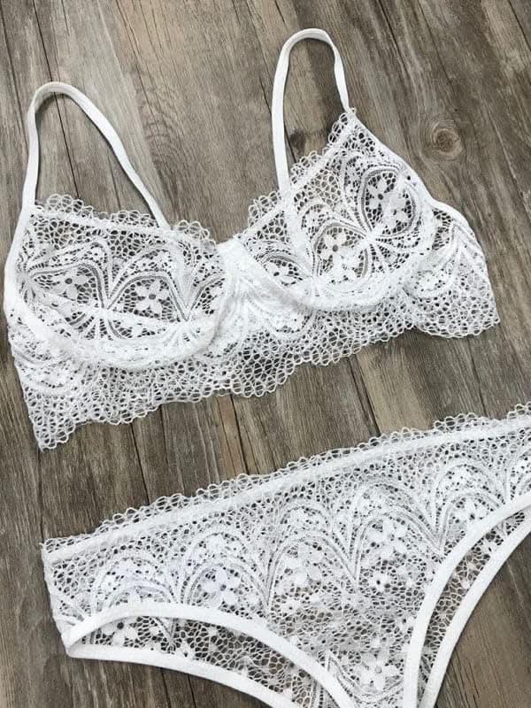 Elegant eyelash lace lingerie set