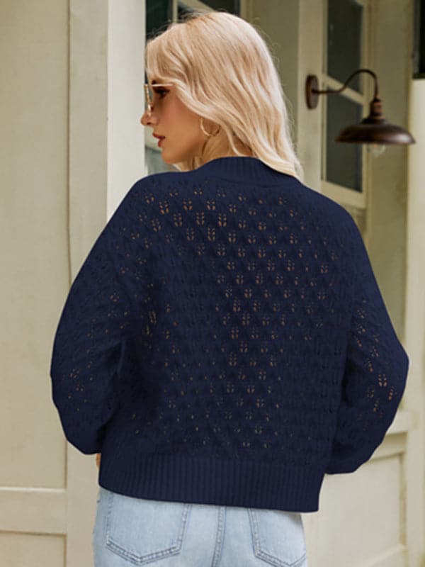 New women's design loose round neck pullover sweater.