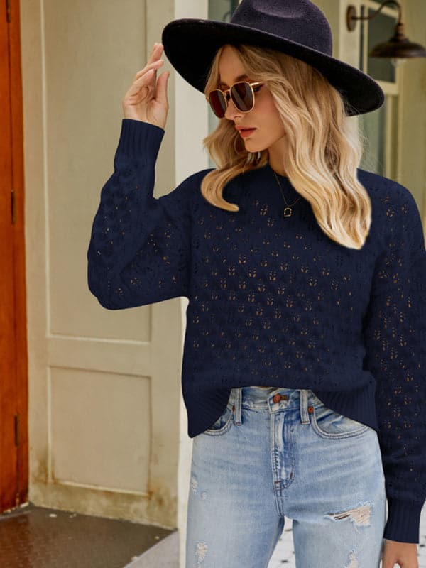 New women's design loose round neck pullover sweater.