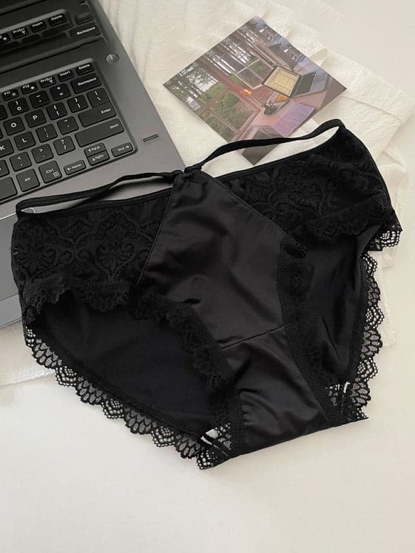 Lace seamless low-rise panties