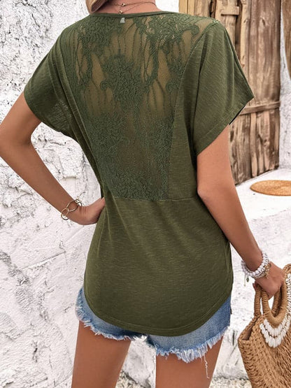 Elegant V-neck pleated tee