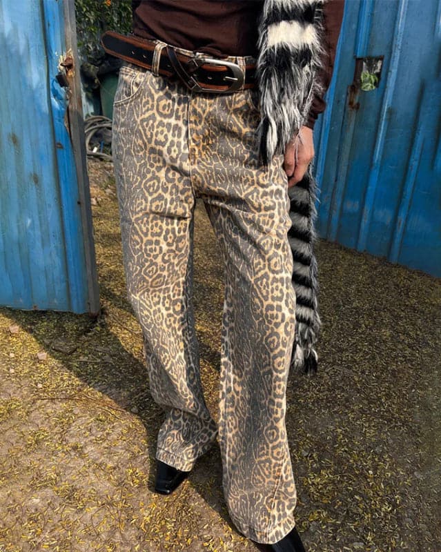 Retro leopard print wide-leg jeans