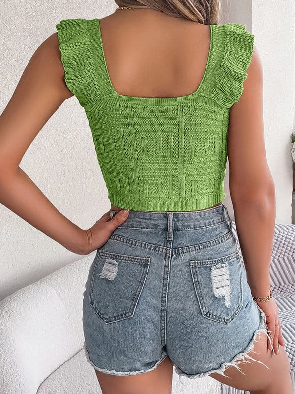 Chic sleeveless crop top with fungus hem