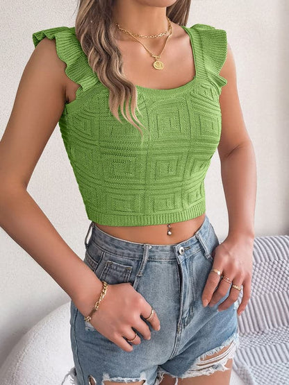 Chic sleeveless crop top with fungus hem