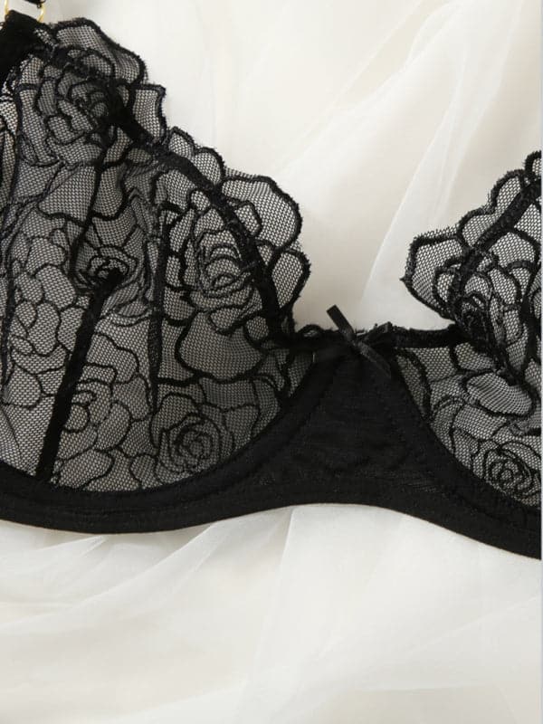 New temptation three-point thin hollow bra sexy underwear set.